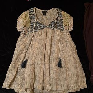 Rachel Roy Embroidered Short Sleeve Boho Peasant Top Metallic